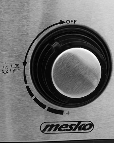 Aparat za espresso, 15 bar, 1,6 L, 850 W, inox, srebrn Mesko MS 4403