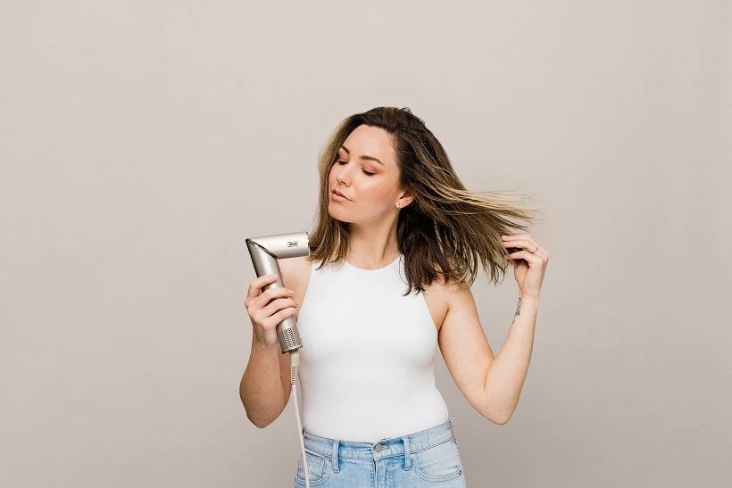 Multistyler za stiliziranje las Shark HD424SLEU, Warm Champagne