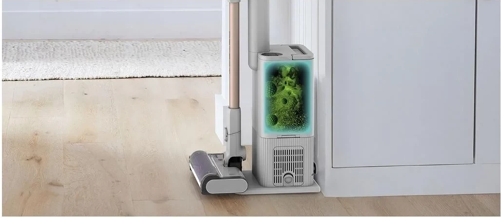 Sesalnik, zlat Shark IW3612EU