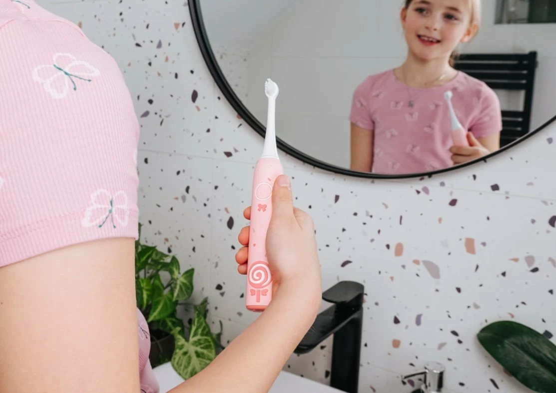 Sonična zobna ščetka za otroke, Concept KIDO SMILE ZK6010, 5–9 let, roza, komplet s 4 glavi