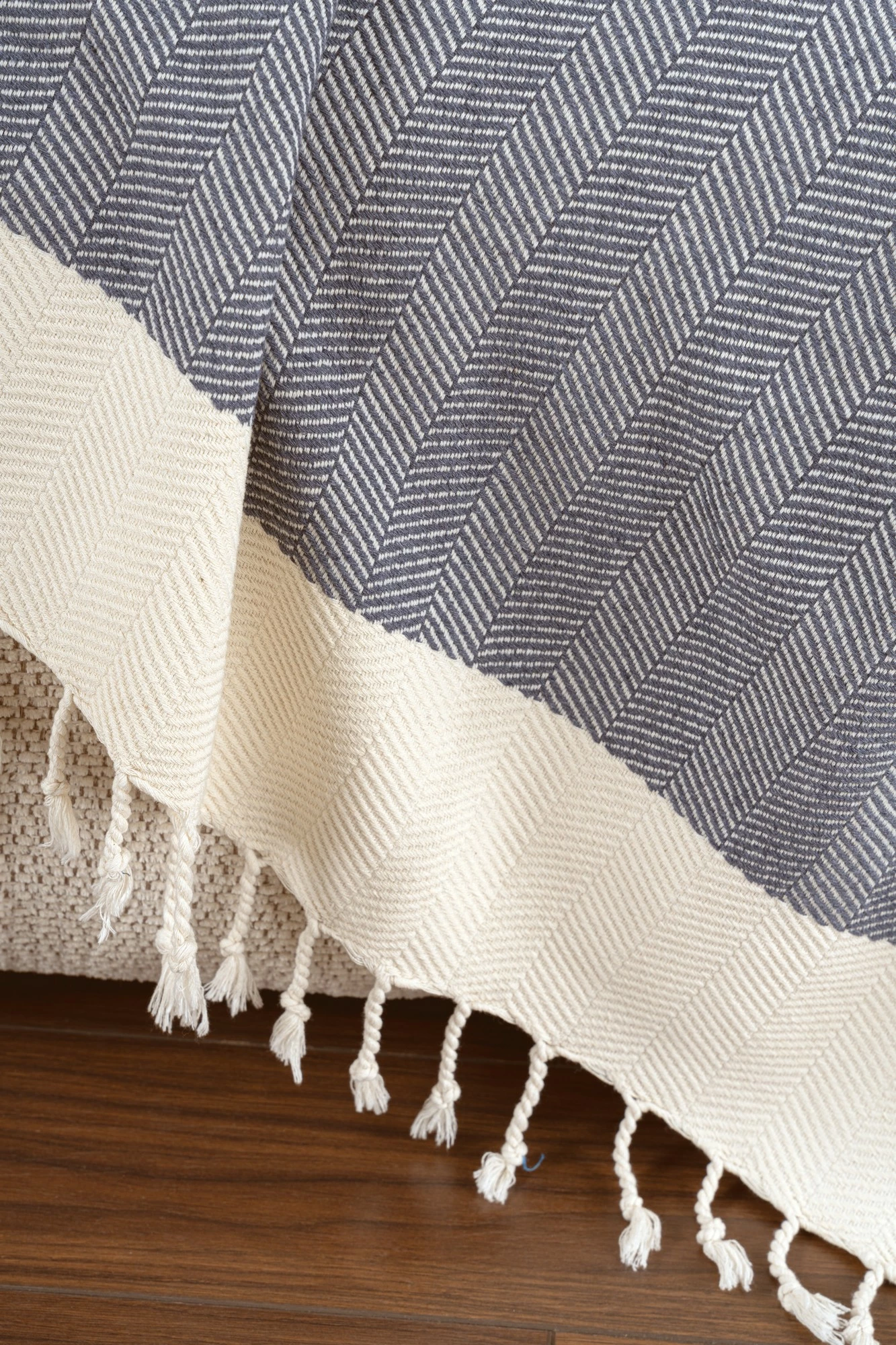 Navlaka za kavč L'essentiel Baliksirti, indigo