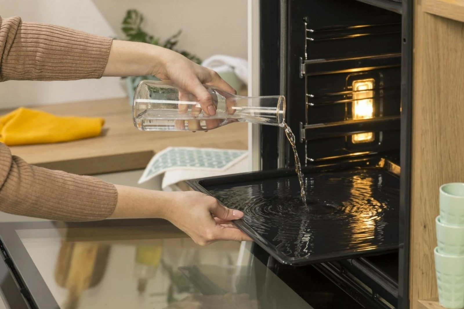 Pečica Gorenje BSA6747A04X, 77 L, inox, A+