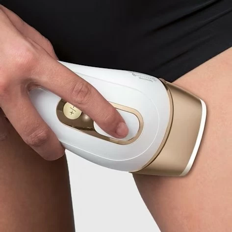 Depilator IPL za dolgotrajno odstranjevanje dlačic Braun Silk-expert Pro 5 PL5152, 10 stopenj intenzivnosti, SensoAdapt, SkinPro 2.0, belo-zlat