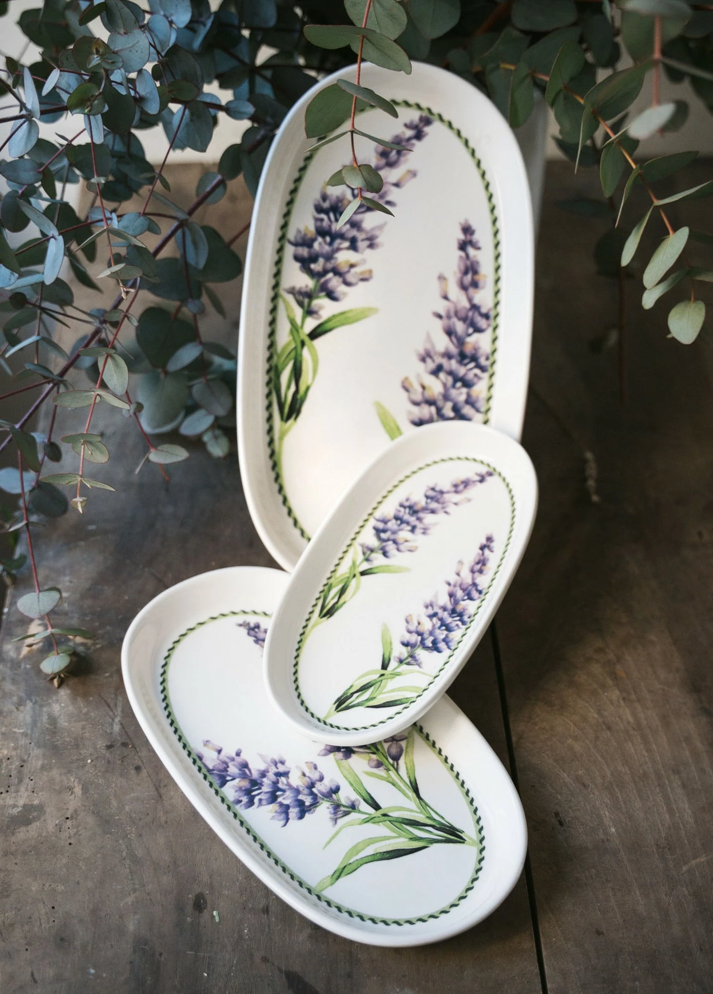 Set servirnih krožnikov (2 kosa), Hermia PRC0010, lila