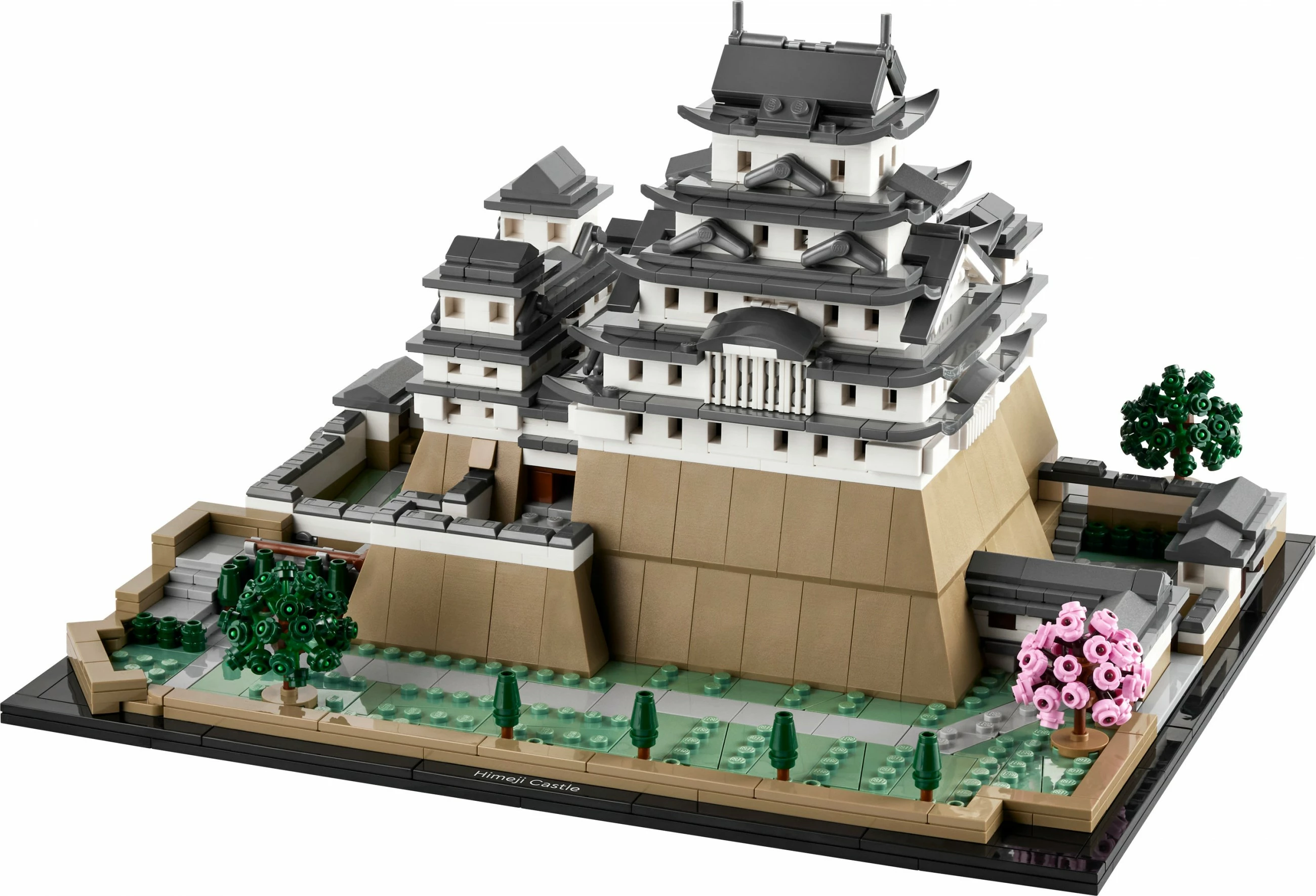 Model Himeji Castle, LEGO 21060, 2125 kosov, večbarven