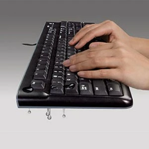 Tipkovnica AZERTY, žična, črna Logitech K120