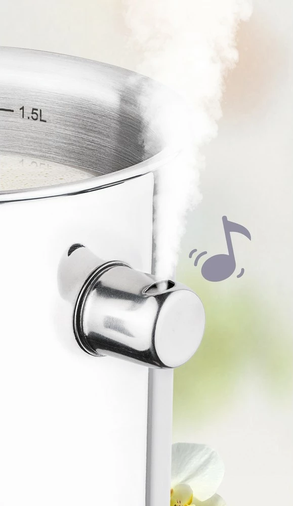 Lonček za mleko Lamart LT1068, 1,5 L, nerjaveče jeklo