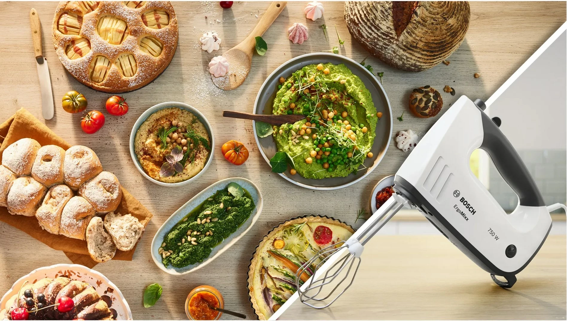 Ročni mešalnik, 750 W, črn in bel Bosch MFQ37470