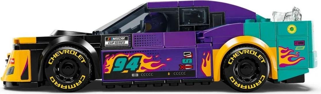 Dirkalni komplet LEGO Speed Champions NASCAR Next Gen Chevrolet Camaro ZL1, 328 kock, za otroke 9+ let, večbarven