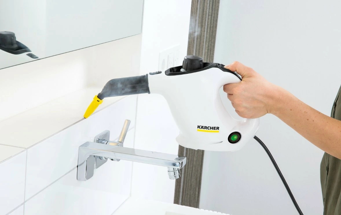 Ročni parni čistilec Karcher SC 1, 1.516-400.0, 1200 W, 0,2 L, bel/črn, z dodatki