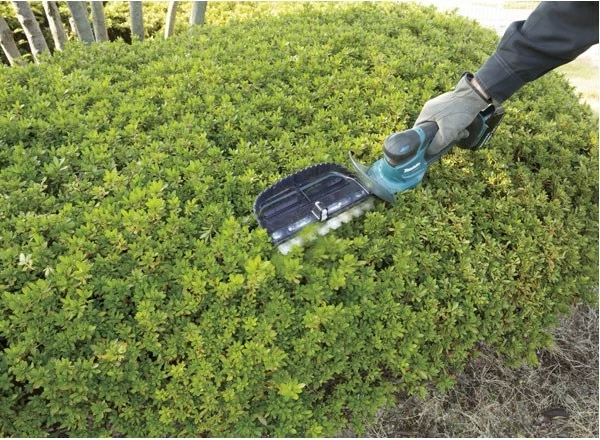 Električna kosa Makita DUM604ZX 16 cm 18 V Li-ion, črno-modra