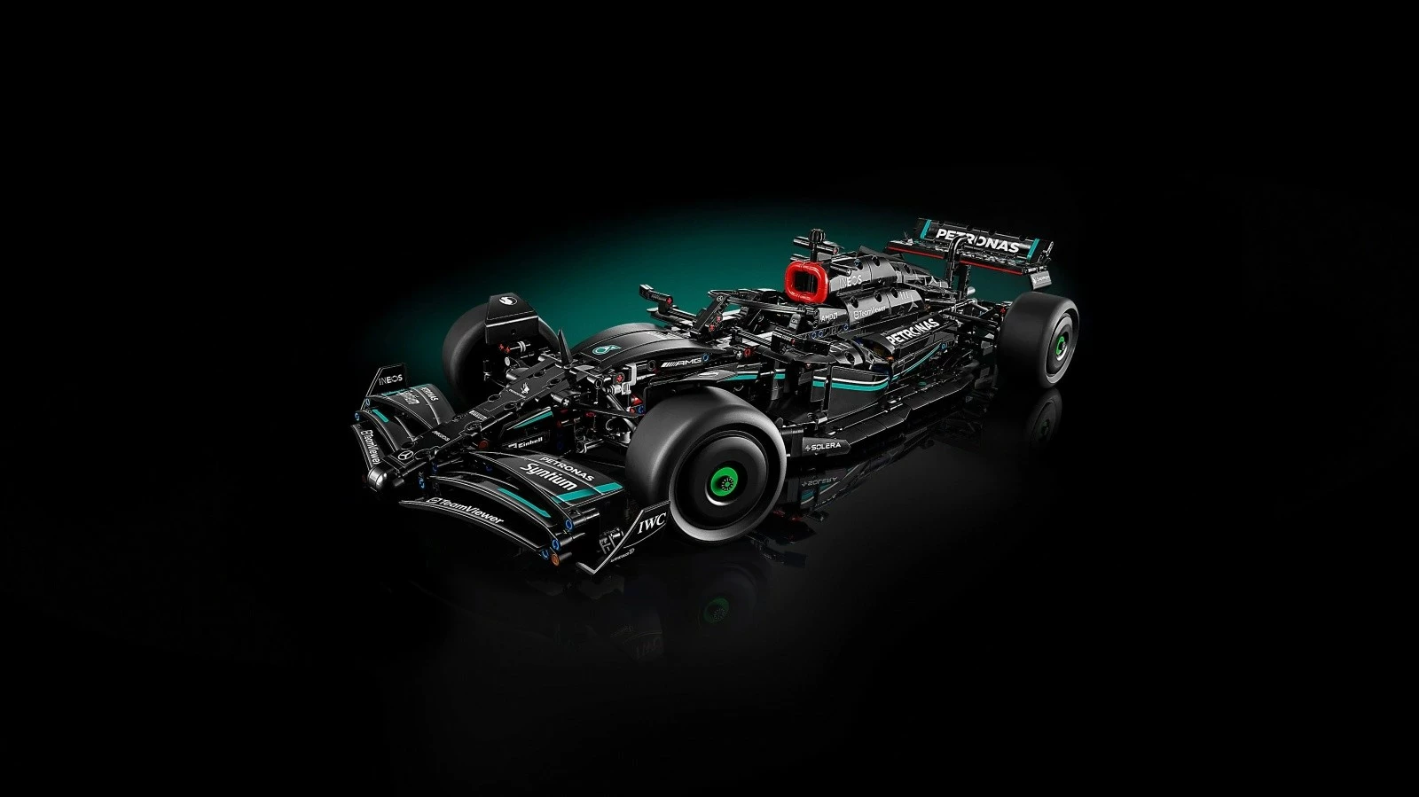 Model dirkalnika Mercedes-AMG F1 W14 E Performance, set gradnje LEGO Technic, 1642 delov, črn