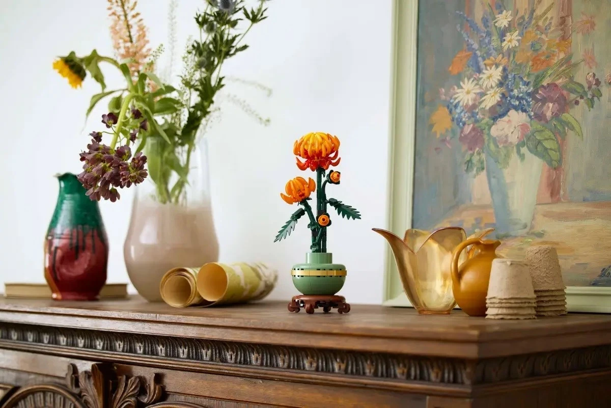 Model cvetlice Chrysanthemum, LEGO ICONS 10368