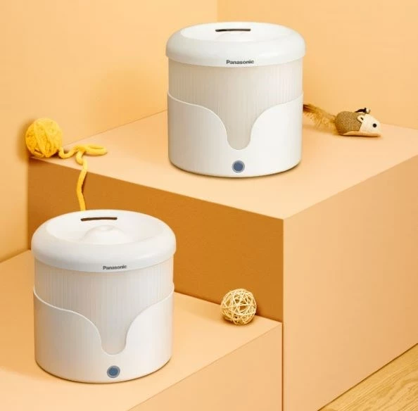 Avtomatski hranilnik za hišne ljubljenčke Panasonic CP-JNF01CW, plastika, inox, bel