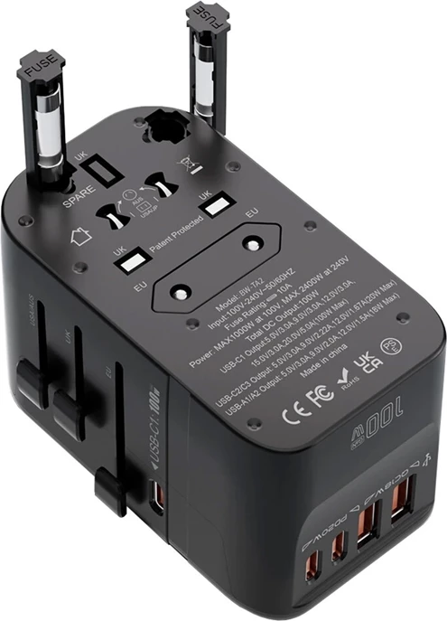 Potovalni adapter 5-v-1 BlitzWolf BW-TA2, 2x USB-A 20W, 2x USB-C 18W, 1x USB-C PD 100W, črn