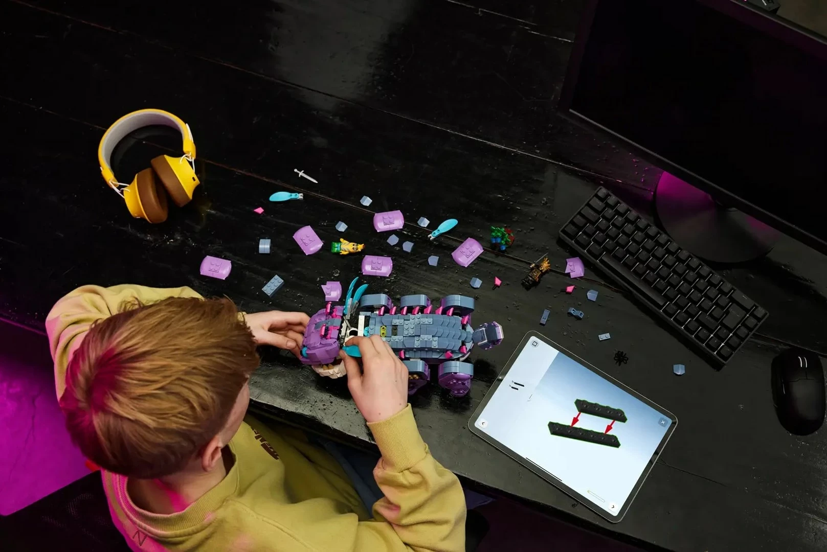 Set igrač Klombo z 2 minifiguri, LEGO Fortnite 77077