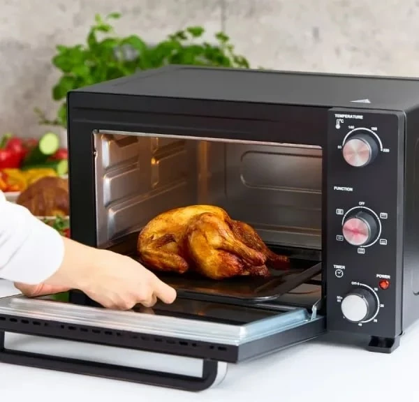 Mini pečica z električnim grelnim MPM MPE-14/T, 1300 W, črna