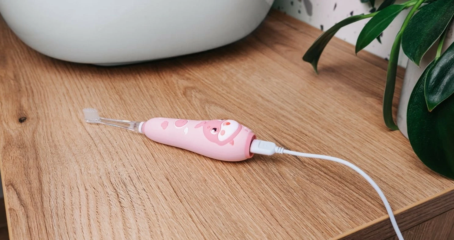 Sonična otroška električna zobna ščetka KIDO SMILE ZK3010 Concept Baby, 1–5 let, roza, komplet s 4 glavami