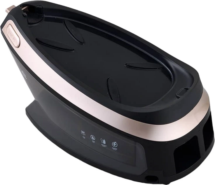 Parni likalnik Maestro MR-320C, 2400 W, 1,5 L, keramična plošča, črno-zlat