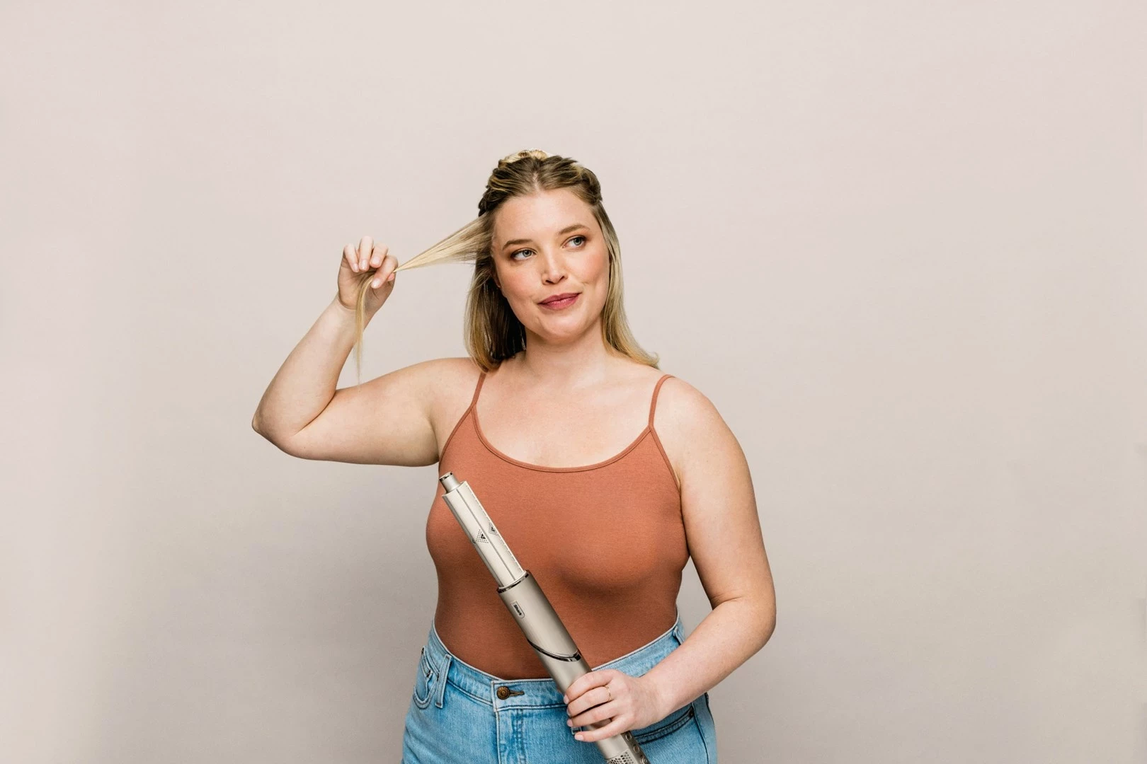 Multistyler za stiliziranje las Shark HD424SLEU, Warm Champagne