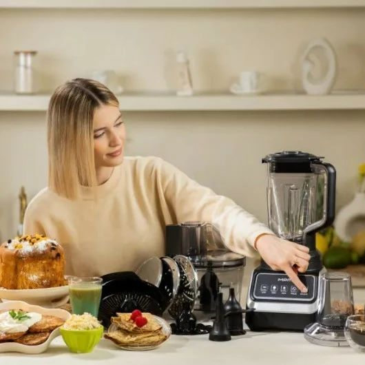 Kuhinjski robot 2600 ml, 2000 W, črn/srebrn MPM MRK-27