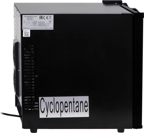 Mini hladilnik Adler AD 8089, 28 L, steklena polica, LED luč, 100-240V, črn