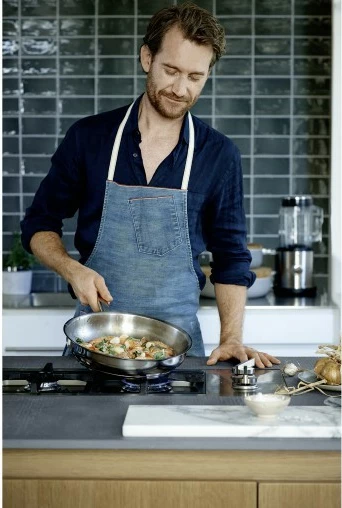 Ponva Profi 28 cm, iz nerjavečega jekla WMF