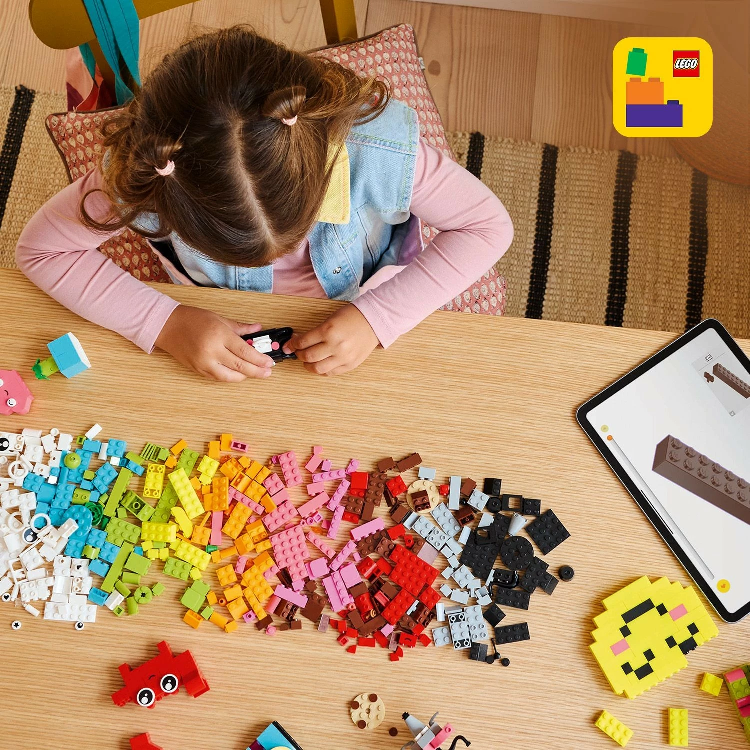 Set kreativ za gradnjo LEGO Classic Kreative Spabox 11042, 680 kosov, večbarven