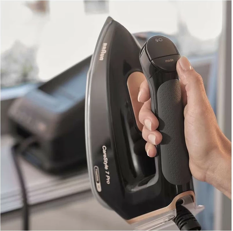 Parni likalnik Braun CareStyle 7 Pro IS 7286 BK, črn