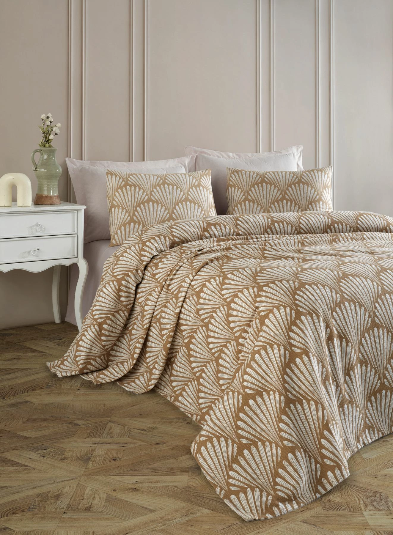 Piqué odeja (FR) Yelpaze, L'essentiel, rjava