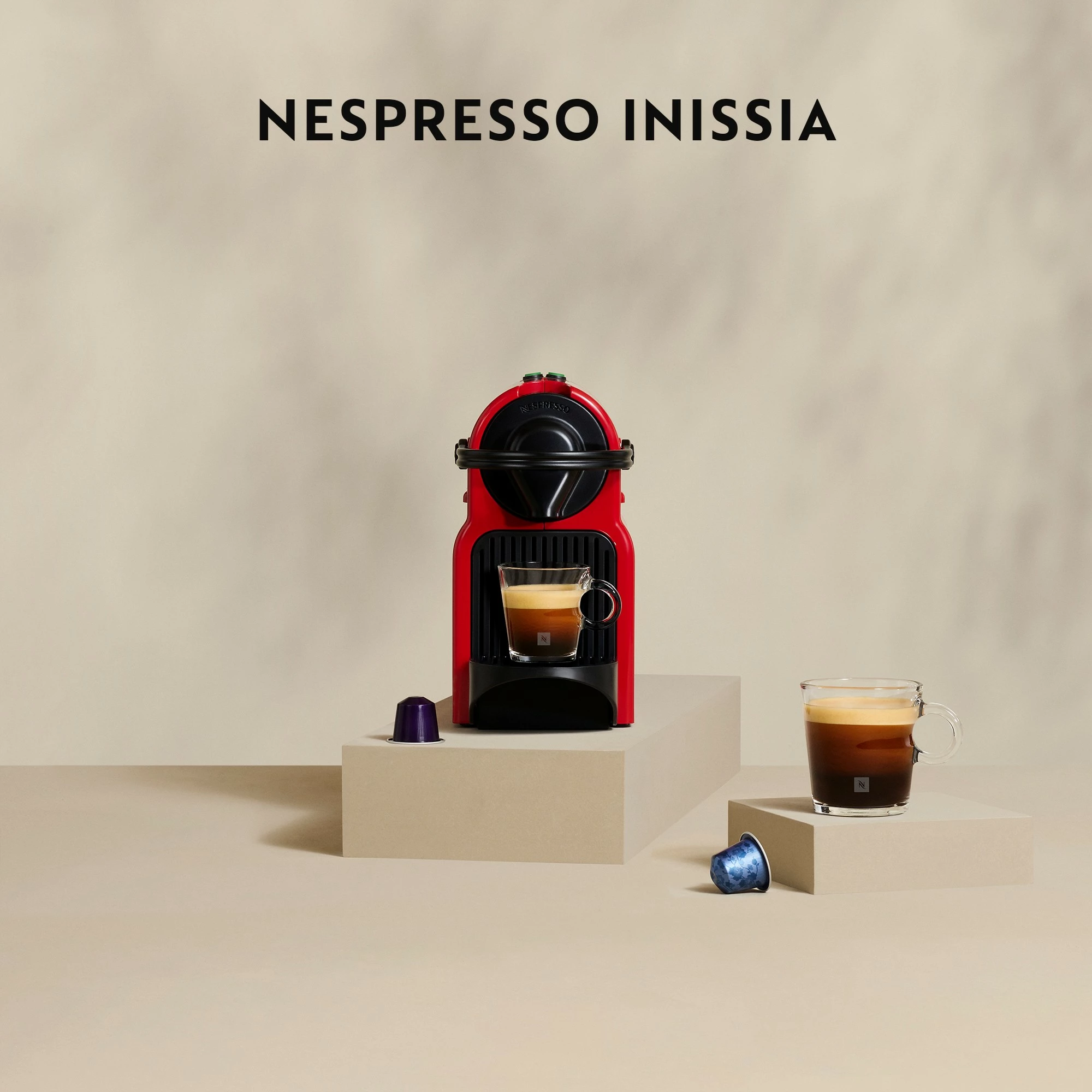 Kompakten aparat za espresso Krups Nespresso XN1005K, 0,7 L, kapsule, 1260 W, rdeč