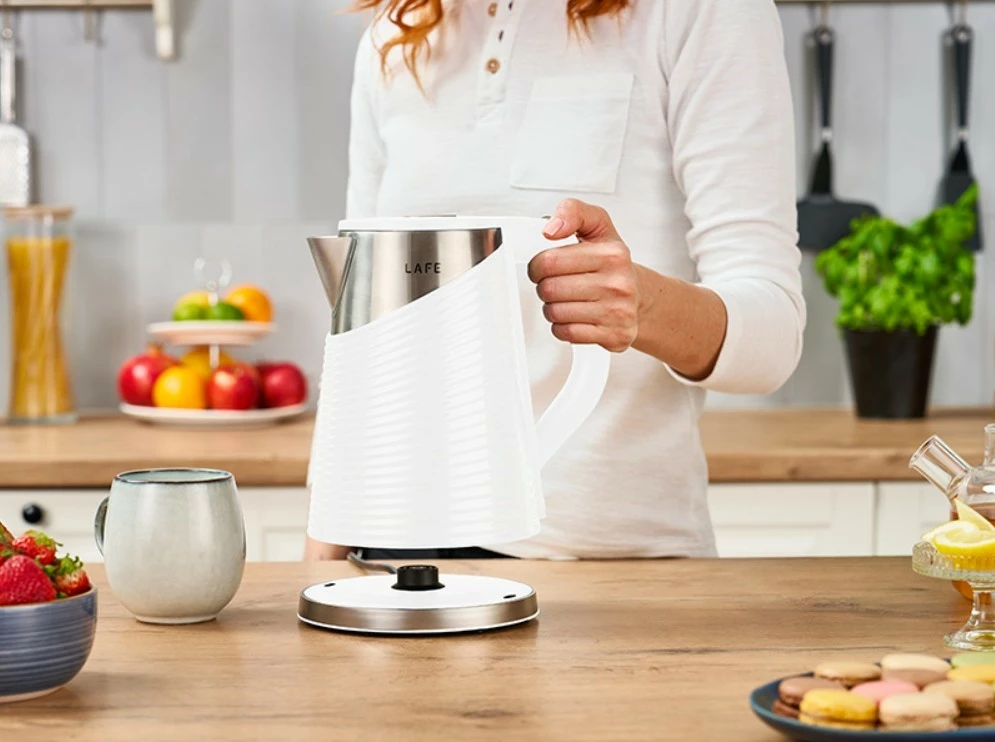 Kuhalnik vode Elegant White, Lafe LAFCZA47469, 1,8 L, 1800 W, dvojne stene, filter vodnega kamna, Cool Touch, bel