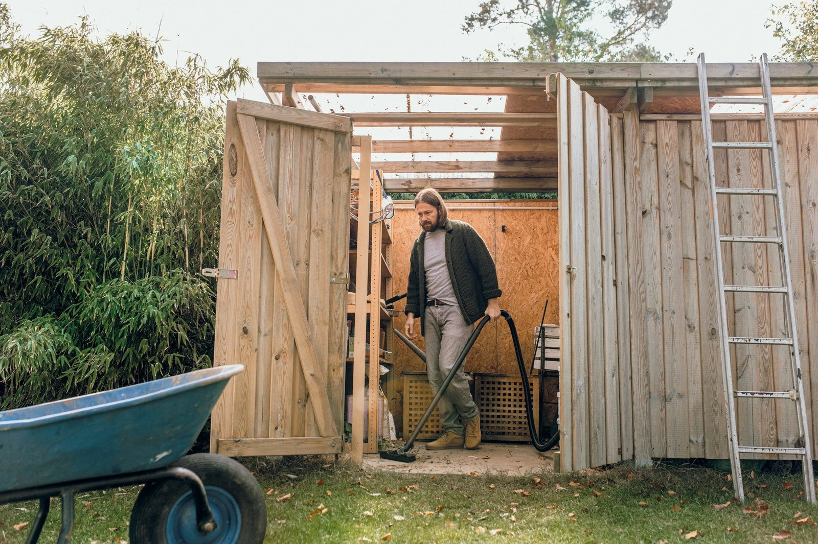 Sesalnik KARCHER KWD 5 V-25/5/22, 25 L, črn