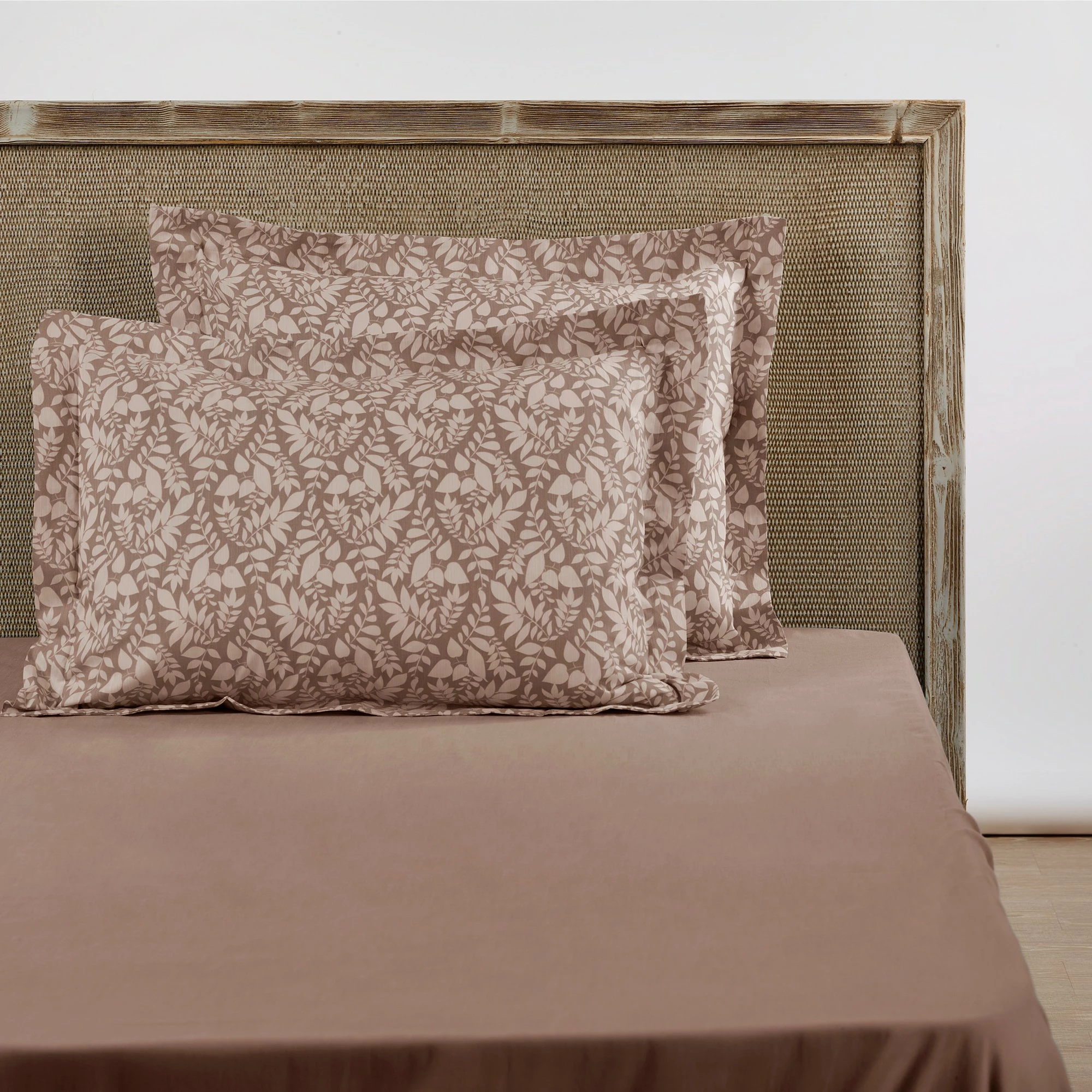 Prevleka za vzglavnik L'essentiel Firenze, 50 x 70, toplo siva