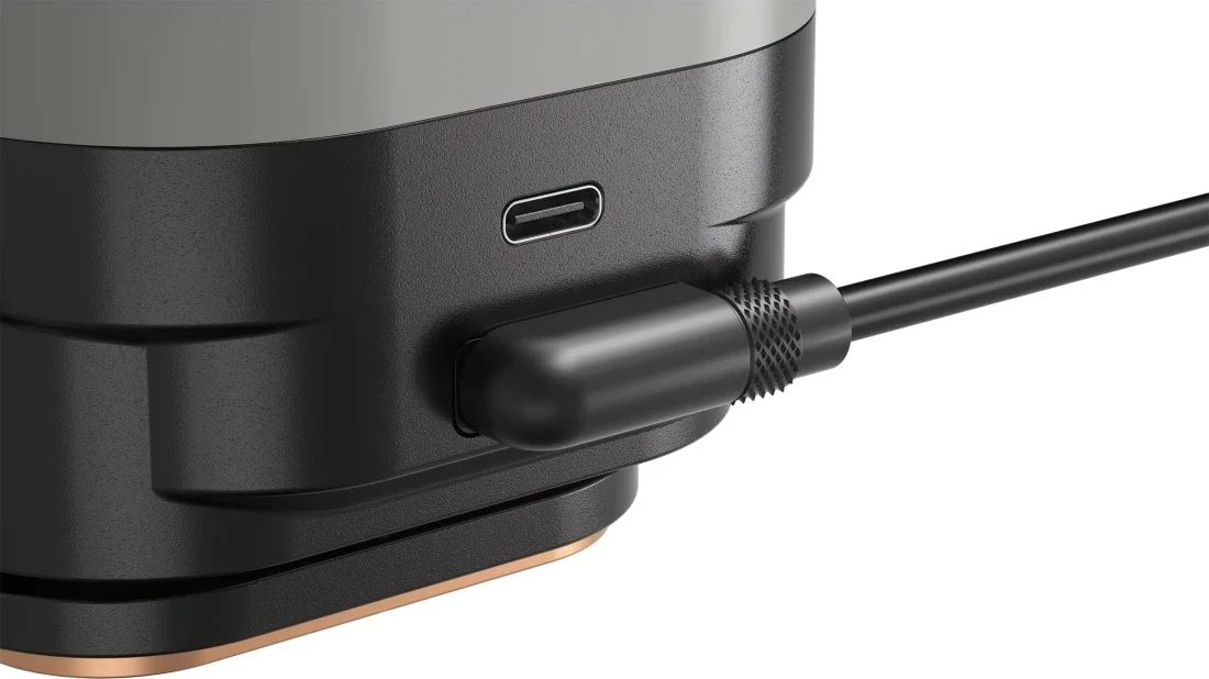 Hladilnik procesorja 240 mm z dvema RGB ventilatorjema Corsair iCUE LINK TITAN 240 RX RGB