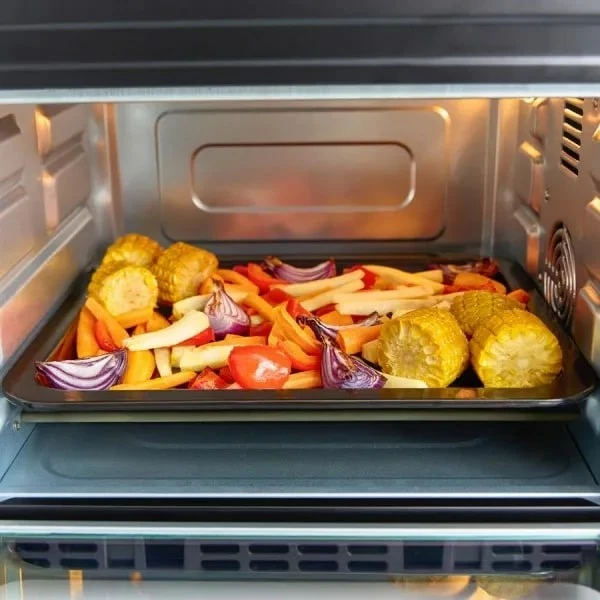 Mini pečica z električnim grelnim MPM MPE-14/T, 1300 W, črna