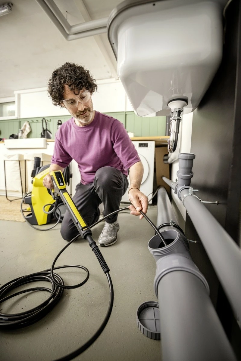 Set za čiščenje cevi 15 m, Karcher 2.644-492.0, črn