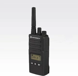 Radio za komunikacijo Motorola XT460, črn