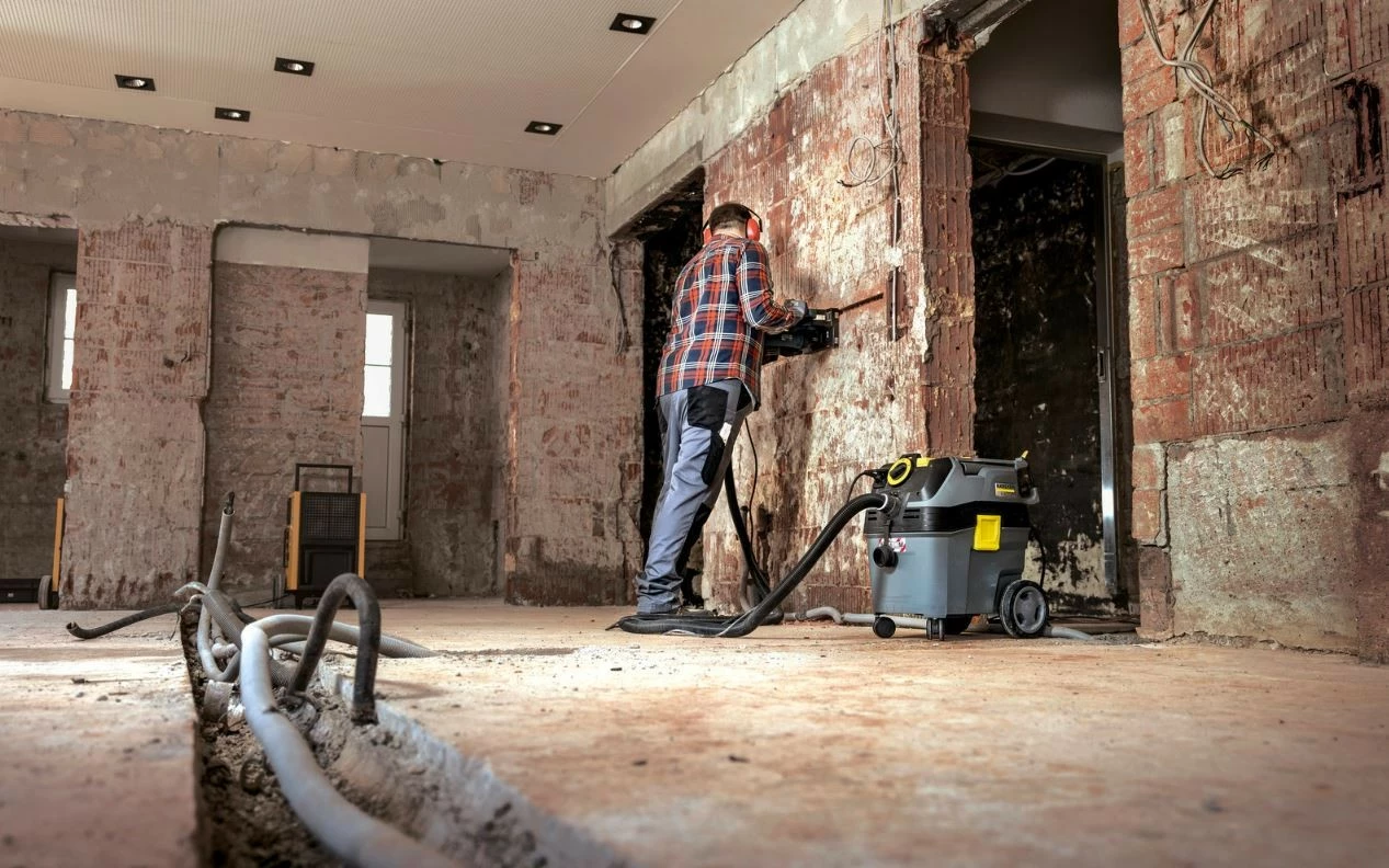 Industrijski sesalnik Karcher NT 30/1 Ap Te M, 30 L, 1380 W, siv/rumen