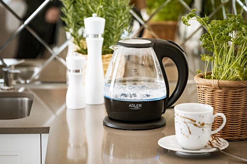 Kuhalnik za vodo iz stekla, Adler AD 1224, 1,5 L, 2200 W, LED osvetlitev, črn