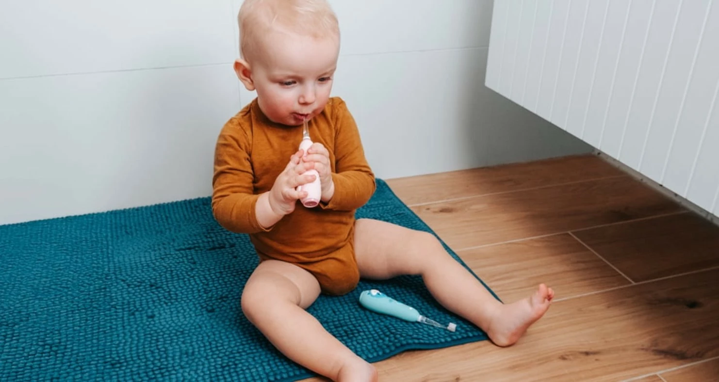 Sonična otroška električna zobna ščetka KIDO SMILE ZK3010 Concept Baby, 1–5 let, roza, komplet s 4 glavami