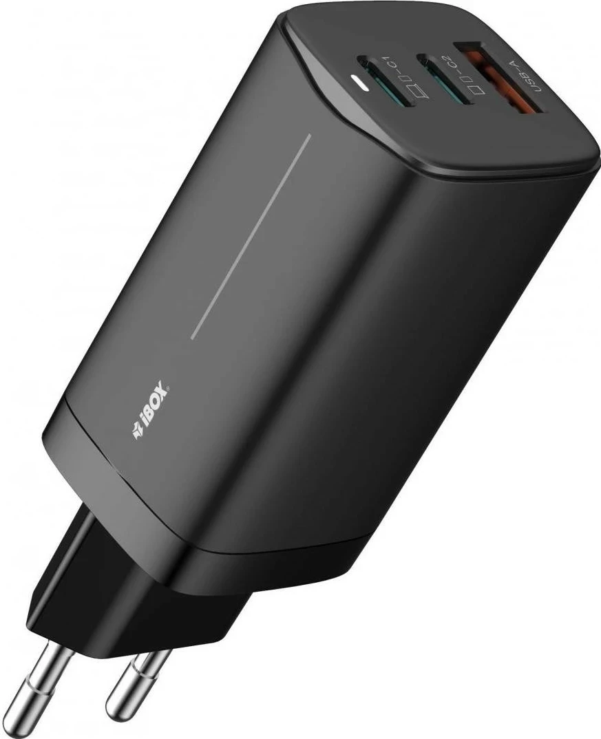 Hitri polnilec GaN 65W PD3.0/QC4.0+ iBOX ILUC65B, 2x USB-C, 1x USB-A, USB-C kabel 1,5 m, črn