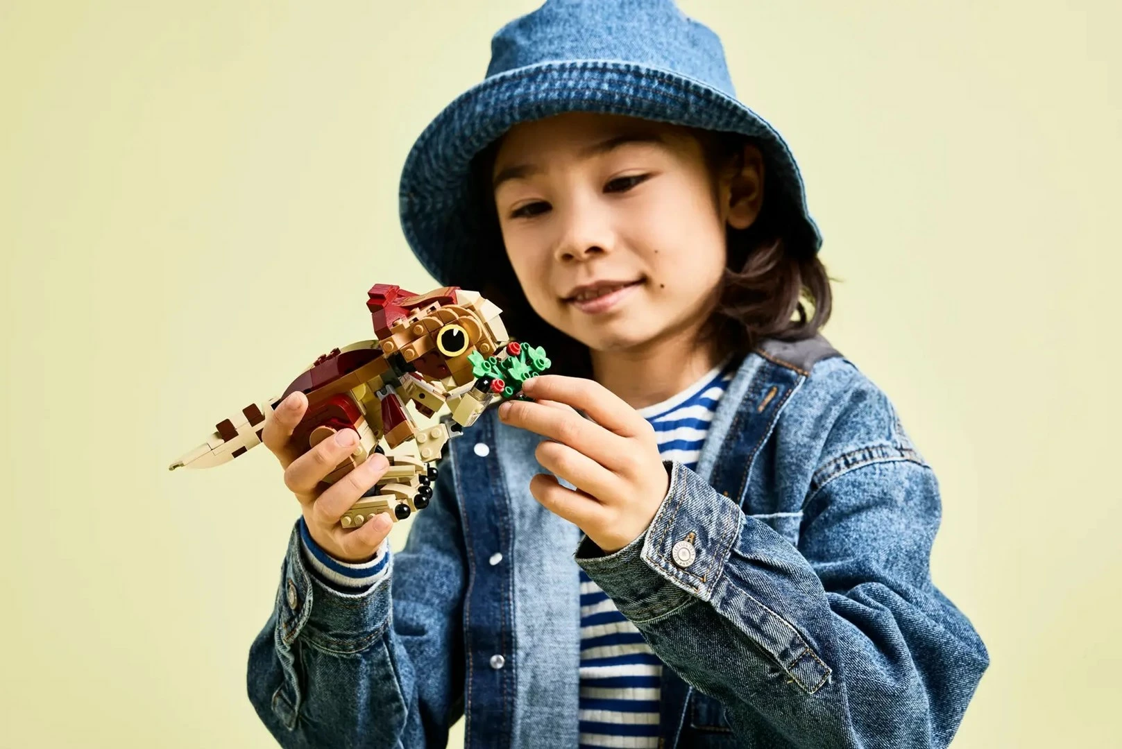 Model majhnega dinozavra Dolores Aquilops, LEGO Jurassic World 76970