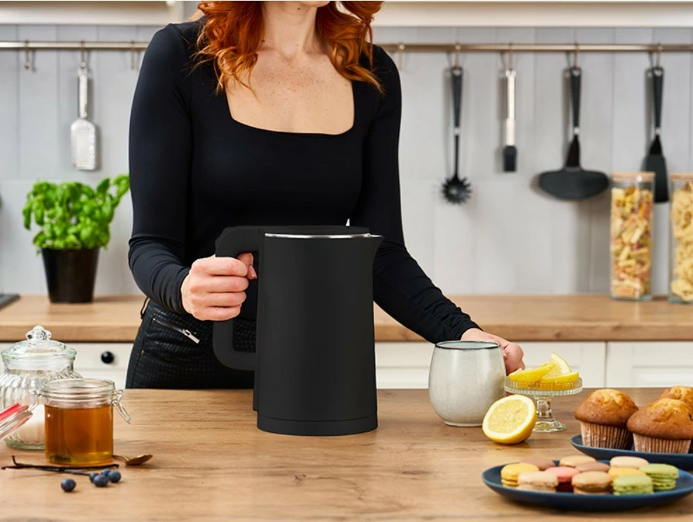 Grelnik vode z dvojnimi stenami Lafe LAFCZA47467, 1,8 L, 1800 W, Cool Touch, črn