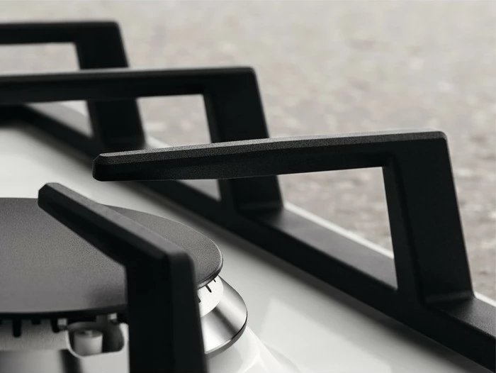 Plinska kuhalna plošča, 4 kuhalne cone, bela Electrolux EGS6436WW