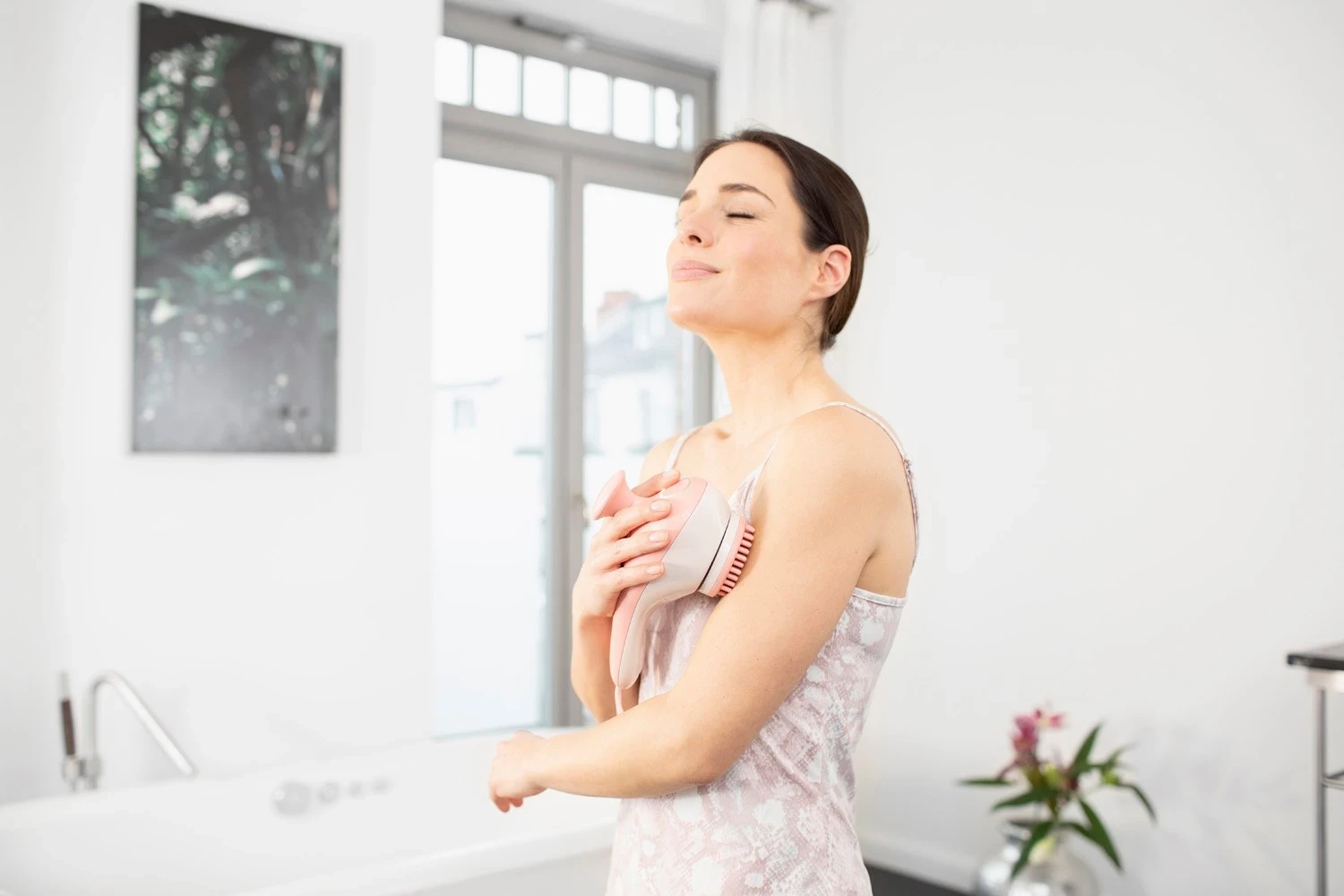 Masážna naprava proti celulitu Medisana AC 950, bela