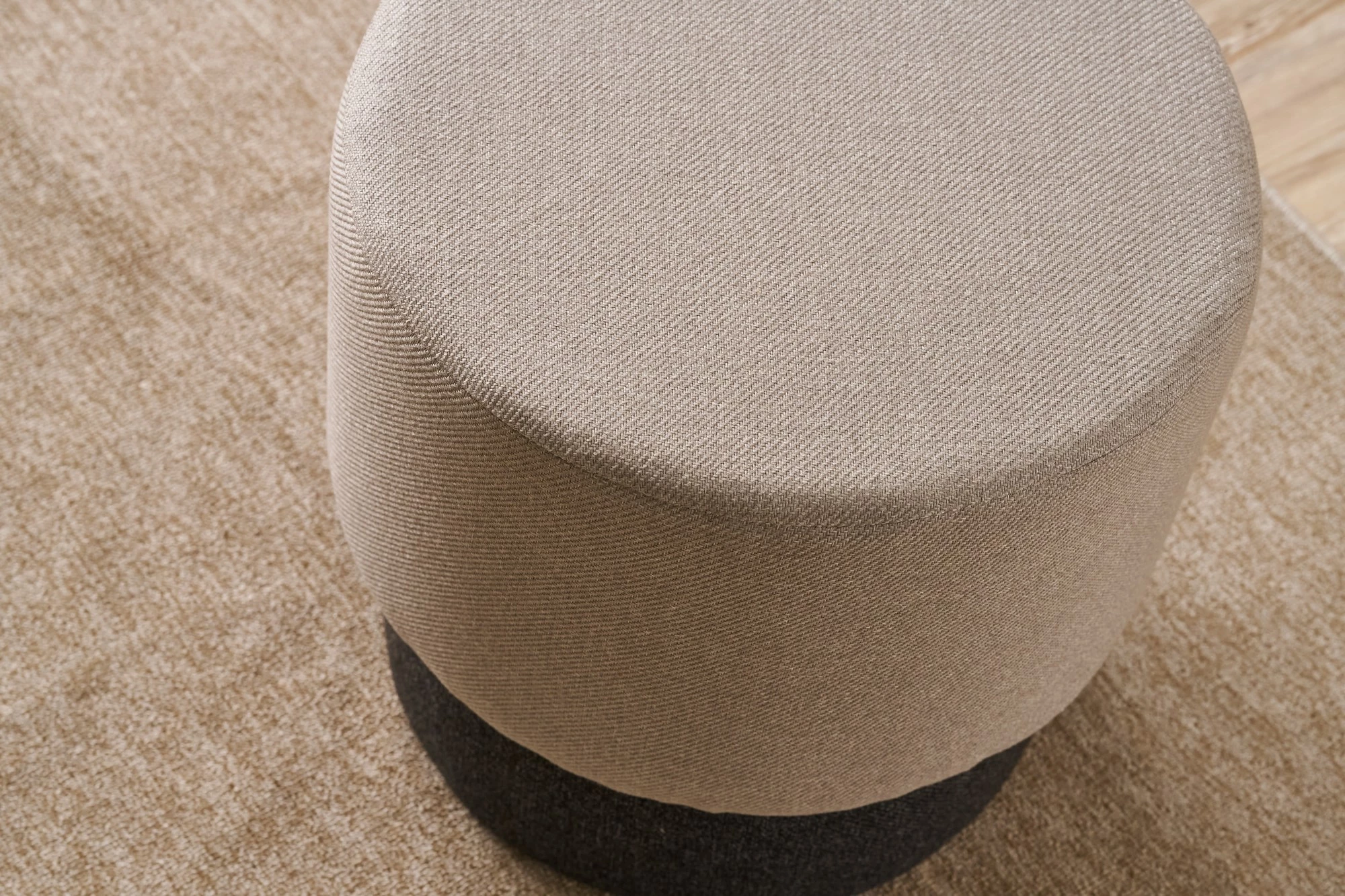 Tabure bež, Atelier del Sofa