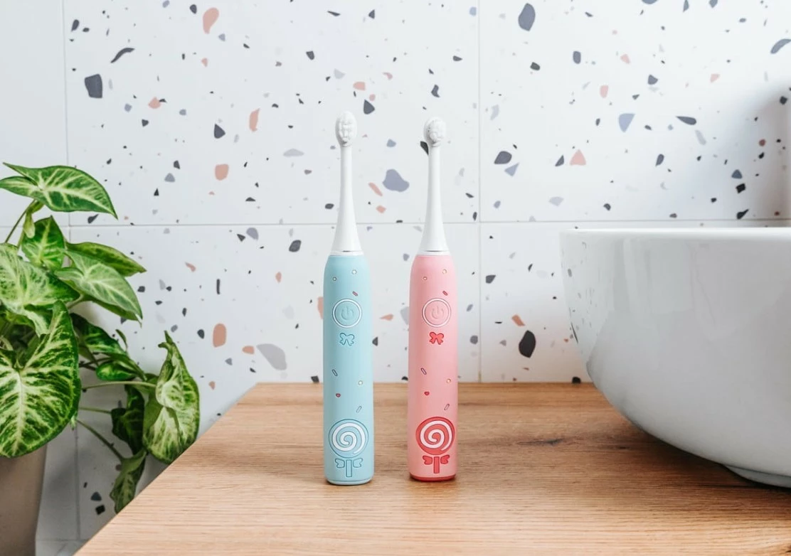 Sonična zobna ščetka za otroke, Concept KIDO SMILE ZK6010, 5–9 let, roza, komplet s 4 glavi