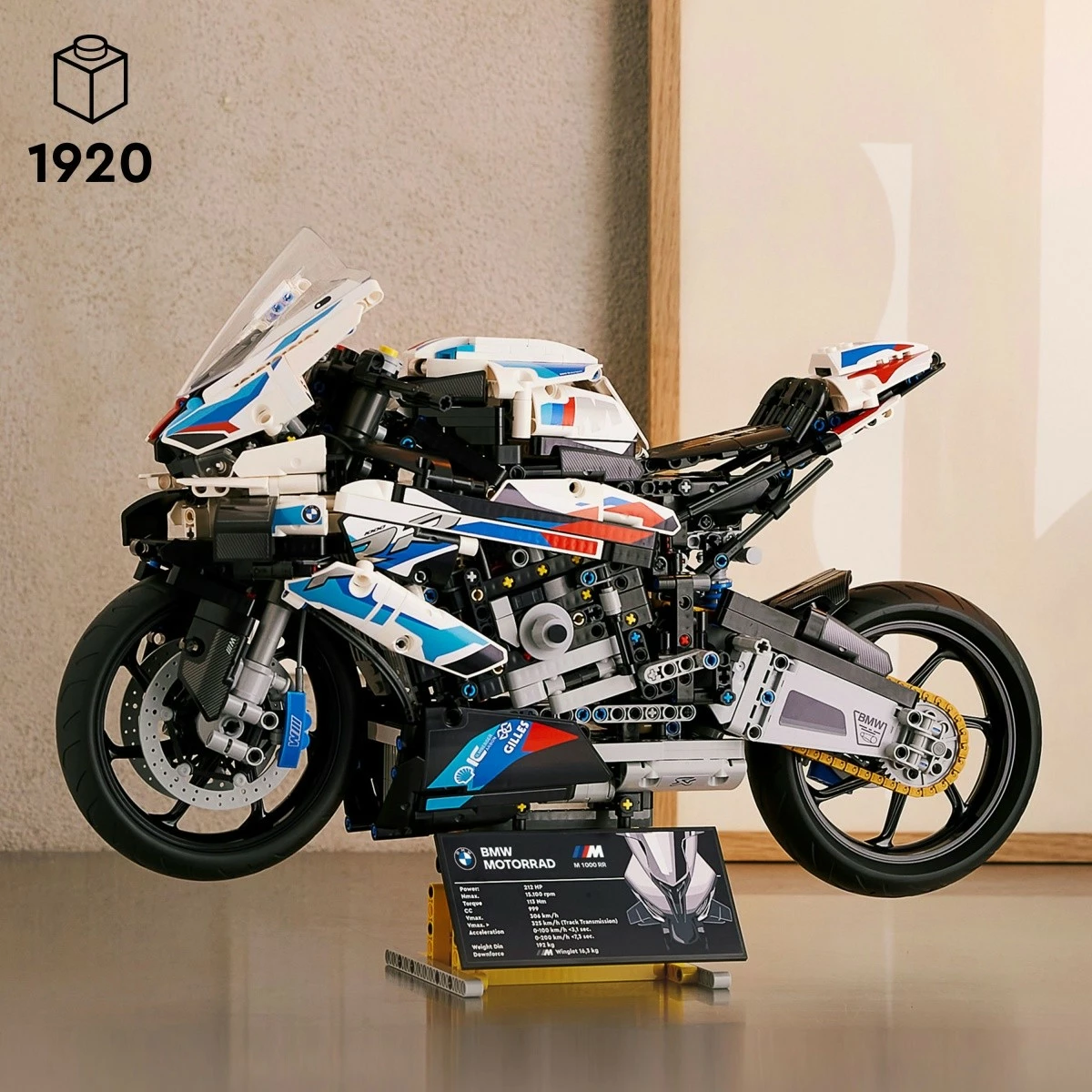 Model motocikla v merilu 1:5 LEGO Technic BMW M 1000 RR, 1920 delov, za odrasle