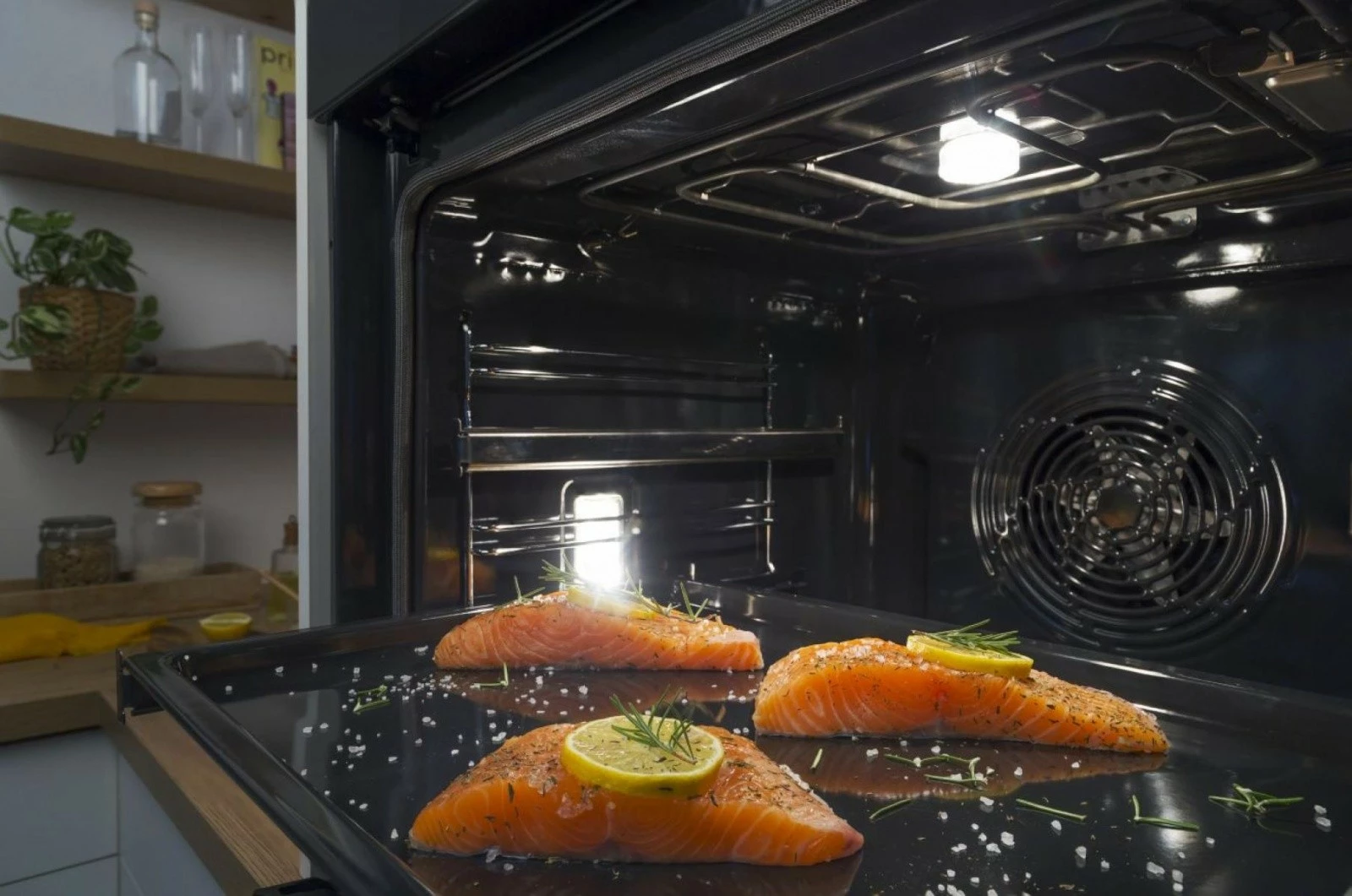 Pečica Gorenje BSA6747A04X, 77 L, inox, A+